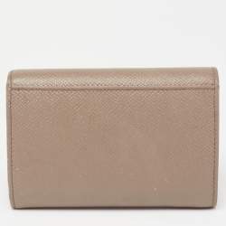 Pre Owned Dolce & Gabbana Taupe Leather Trifold Wallet