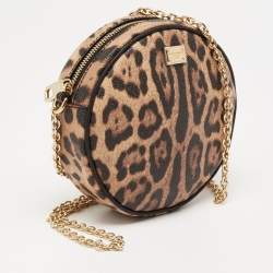 مملوكة مسبقًا حقيبة كروس دولتشي أند غابانا غلم كانفاس مقوى نقشة فهد بيج / بني مستديرة