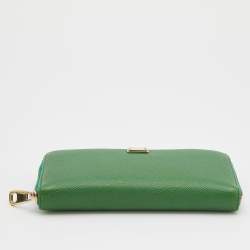 Pre Owned Dolce & Gabbana Green Leather Continental Zip Around Wallet