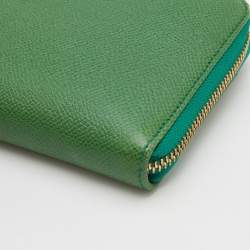 Pre Owned Dolce & Gabbana Green Leather Continental Zip Around Wallet