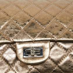 Pre Owned Chanel Metallic Quilted Aged Calf Leather 226 Reissue 2.55 Flap Bag