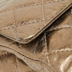 Pre Owned Chanel Metallic Quilted Aged Calf Leather 226 Reissue 2.55 Flap Bag