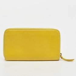 Pre Owned Dolce & Gabbana Yellow Leather Logo Zip Around Wallet