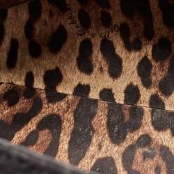 Pre Owned حقيبة دولتشي أند غابانا ميس سيسلي بيد علوية رافية كروشيه سوداء كبيرة