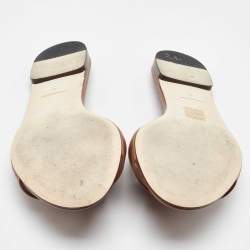 مملوكة مسبقًا Dolce & Gabbana Brown Leather DG Millennials Flat Sandals Size 42