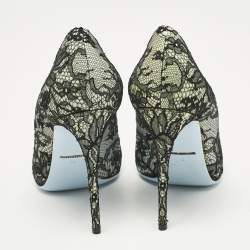 Pre Owned Dolce & Gabbana Black/Blue Lace and Patent Leather Pointed Toe Pumps Size 39
