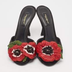 مملوكة مسبقًا Dolce & Gabbana Black Satin Flower and Crystal Embellished Mules Size 36 