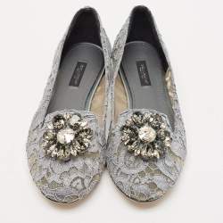 Pre Owned Dolce & Gabbana Grey Lace Crystal Embellished Taormina Ballet Flats Size 38.5