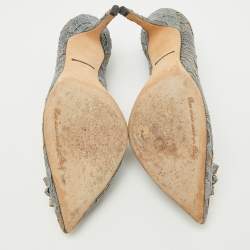 مملوكة مسبقًا حذاء كعب عالي دولتشي أند غابانا رمادي دانتيل بيلوتشي مزخرف بالكريستال مقاس 39.5