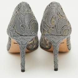 مملوكة مسبقًا حذاء كعب عالي دولتشي أند غابانا رمادي دانتيل بيلوتشي مزخرف بالكريستال مقاس 39.5