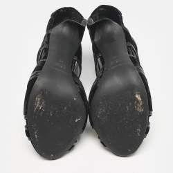 مملوكة مسبقًا صندل دولتشي آند غابانا جلد أسود ومخملي بأصابع مفتوحة ومفرغة مقاس 40