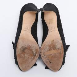 مملوكة مسبقًا Dolce & Gabbana Black Lace Flower Lace Embellished Platform Pumps Size 38