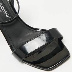 Pre Owned صندل دولتشي أند غابانا جلد لامع أسود كيرا بحزام للكاحل مقاس 38