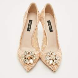 Pre Owned Dolce & Gabbana Cream Lace Bellucci Embellished Pointed Toe Pumps Size 36.5