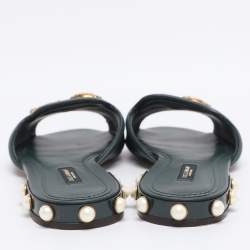 Pre Owned صندل سلايد دولتشي آند غابانا آمور فلات جلد أسود مزين بشعار DG مقاس 38