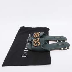 Pre Owned صندل سلايد دولتشي آند غابانا آمور فلات جلد أسود مزين بشعار DG مقاس 38