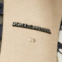 Pre Owned حذاء كعب عالي دولتشي أند غابانا بلوشي مقدمة مدببة مزخرف كريستال دانتيل أزرق كحلي مقاس 37.5