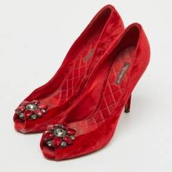 Pre Owned Dolce & Gabbana Red Velvet Taormina Crystal Embellished Peep Toe Pumps Size 38