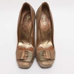 Pre Owned Dolce & Gabbana Metallic Crackled Leather Buckle Pumps Size 39