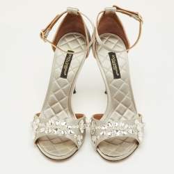 Pre Owned Dolce & Gabbana Size 35 Silver Satin Crystal Embellished Ankle Strap Sandals