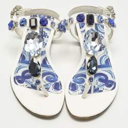 مملوكة مسبقًا Dolce & Gabbana Size 38 Multicolor Patent Leather Crystals Embellished Thong Flats