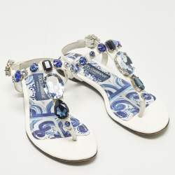 مملوكة مسبقًا Dolce & Gabbana Size 38 Multicolor Patent Leather Crystals Embellished Thong Flats