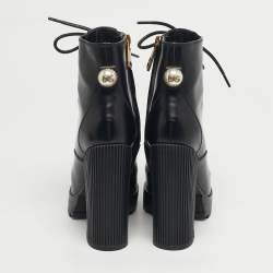 Pre Owned Dolce & Gabbana Size 36 Black Leather Button Embellished Combat Ankle Boots