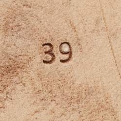 مملوكة مسبقًا Dolce & Gabbana Size 39 Multicolor Jacquard Crystal Embellished Buckle Loafers