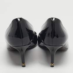 Pre Owned حذاء كعب عالي دولتشي أند غابانامطبوع مورد مقدمة مدببة جلد لامع أسود مقاس 39.5