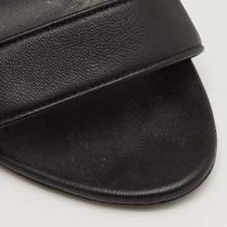 مملوكة مسبقًا Dolce & Gabbana Keira DG Heel Size 40 Black Leather Ankle Strap Sandals