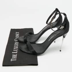 Pre Owned صندل دولتشي أند غابانا طباعة فهد أسود/ أحمر شعر عجل بحزام للكاحل مقاس 40