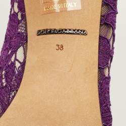 Pre Owned حذاء كعب عالي دولتشي أند غابانا مقدمة مدببة مزخرف كريستال بلوتشي دانتيل أرجواني مقاس 39.5