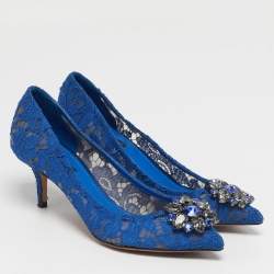 مملوكة مسبقًا Dolce & Gabbana Size 38.5 Blue Lace and Mesh Bellucci Pumps