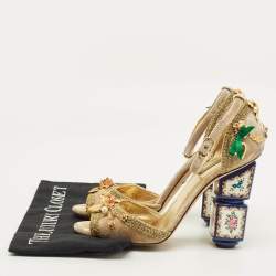 Pre Owned Dolce & Gabbana Size 39 Gold Velvet Pearls and Flower Embellished Ankle Strap Sandals