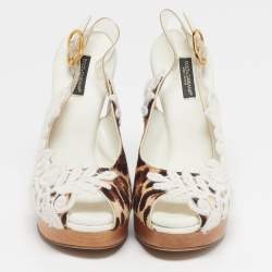 مملوكة مسبقًا صندل دولتشي أند غابانا جلد فضي مرآة كعب حزام للكاحل مقاس 37