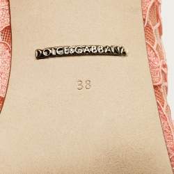 Pre Owned Dolce & Gabbana Bellucci Size 38 Pink Lace and Mesh Pumps