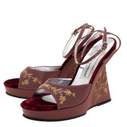 Pre Owned Dolce & Gabbana Pink And Metallic Gold Embroidered Fabric Wedge Platform Sandals Size 37
