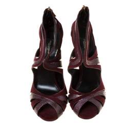 Pre Owned حذاء كعب عالي دولتشي أند غابانا تفريغات جلد ثعبان و سويدي عنابي مقاس 39