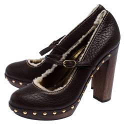 مملوكة مسبقًا Dolce & Gabbana Dark Brown Leather and Shearling Mary Jane Pumps Size 38