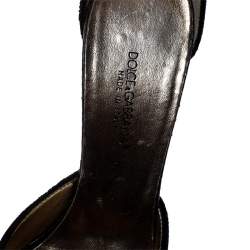 Pre Owned صندل دولتشي أند غابانا قطيفة أزرق وثعبان بحزام للكاحل مقاس 36