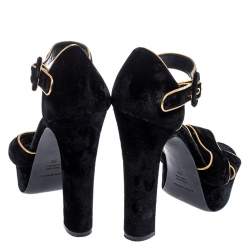 مملوكة مسبقًا صندل دولتشي أند غابانا نعل سميك متعاكس قطيفة أسود مقاس 39