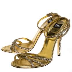 Pre Owned ص ندل دولتشي أند غابانا مقدمة مفتوحة سير كاحل سيور غليتر و جلد ذهبي مقاس 38