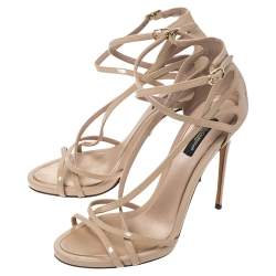 Pre Owned صندل دولتشي أند غابانا بطراز سيور جلد لامع بيج مقاس 38