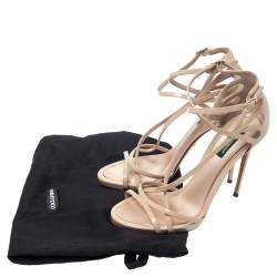 Pre Owned صندل دولتشي أند غابانا بطراز سيور جلد لامع بيج مقاس 38