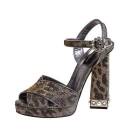 Pre Owned صندل دولتشي أند غابانا فضي / ذهبي نقشة الفهد قماش غليتر بحزام للكاحل كعب سميك مقاس 37