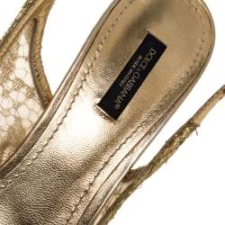 Pre Owned صندل دولتشي أند غابانا فتحة كعب جلد و دانتيل شانتلي ذهبي مقاس 39