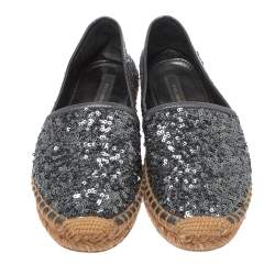 مملوكة مسبقًا Dolce & Gabbana Metallic Grey Sequin Espadrille Flats Size 36