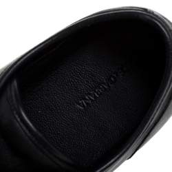 مملوكة مسبقًا حذاء رياضي دولتشي أند غابانا حلد أسود بعنق منخفض مقاس 37