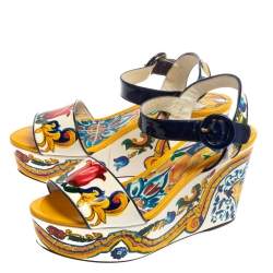 Pre Owned Dolce & Gabbana Multicolor Majolica Print Patent Leather Wedge Platform Ankle Strap Sandals Size 36