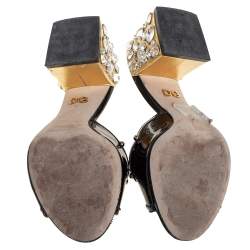 Pre Owned صندل سلايد دولتشي أند غابانا جلد لا مع أسود مزخرف كريستال كعب سميك مقاس 36